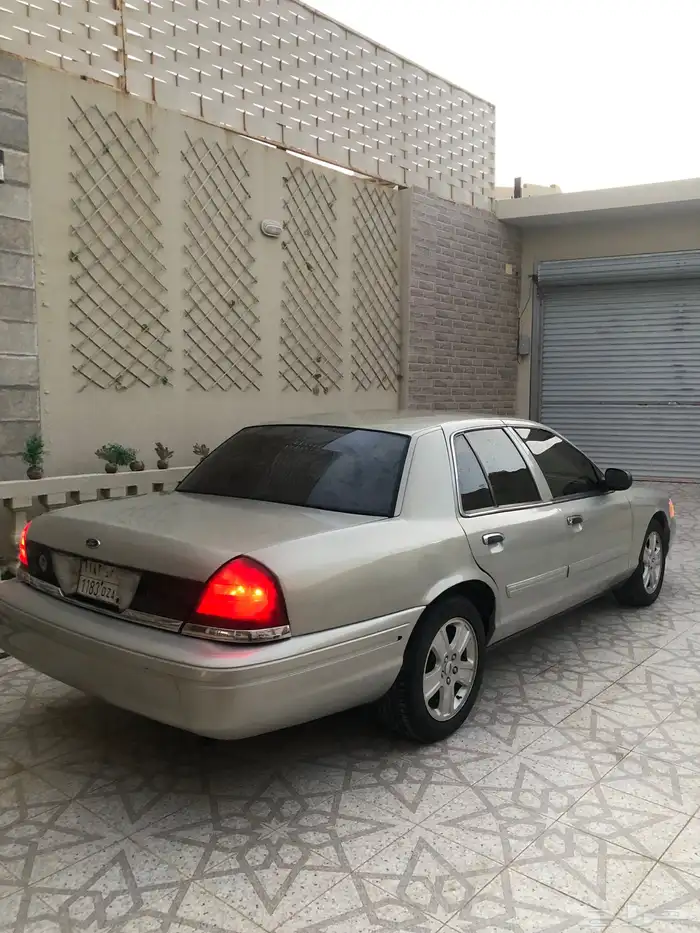 فورد 2009 5