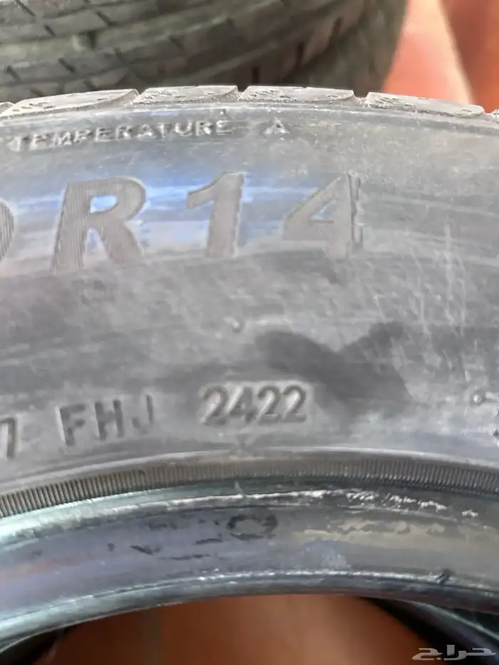 للبيع كفراتين مقاس 14 0