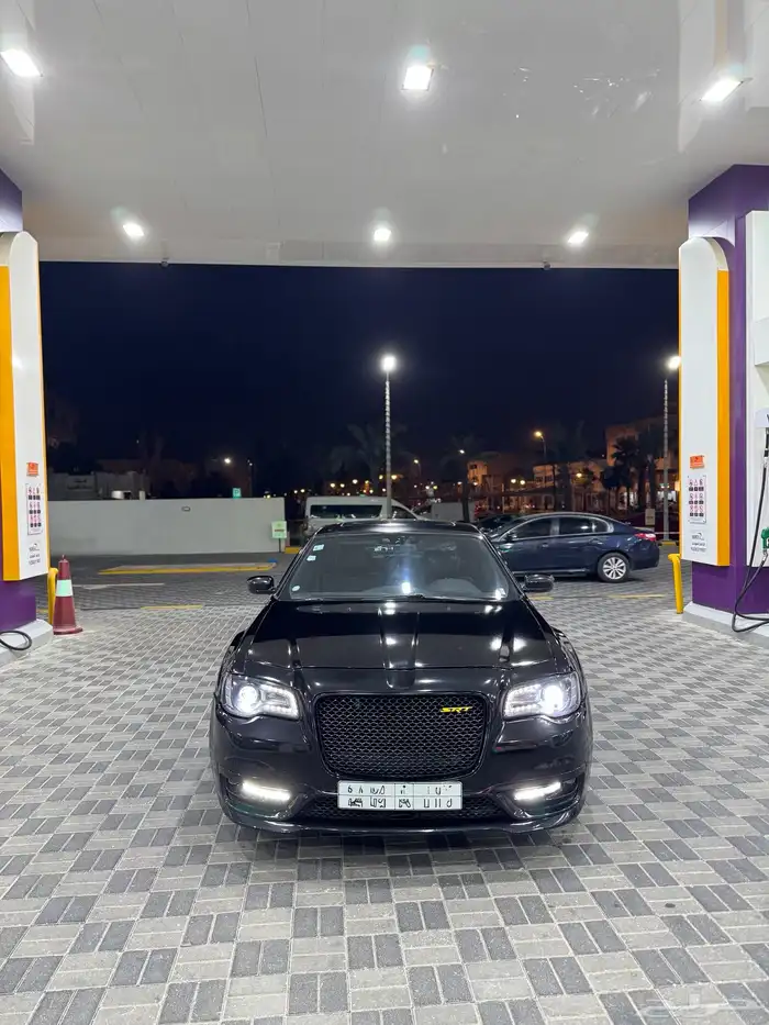 كرايسلر 2012 300s 9