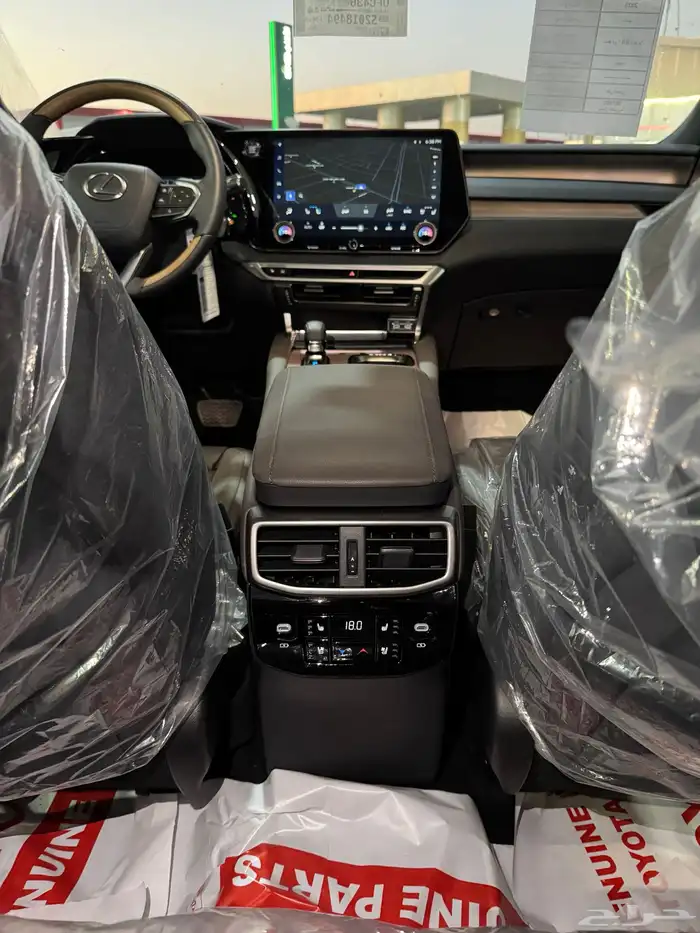 لكزس RX350 فئة BB بنزين 2025 11
