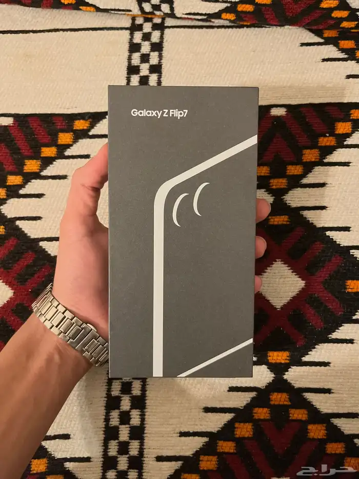 جلكسي Z Flip7 جديد بقراطيسه مانفك من كرتونه 256 قيقا 1