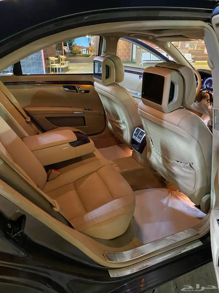 مرسيدس بانوراما S300 2012 جفالي 15