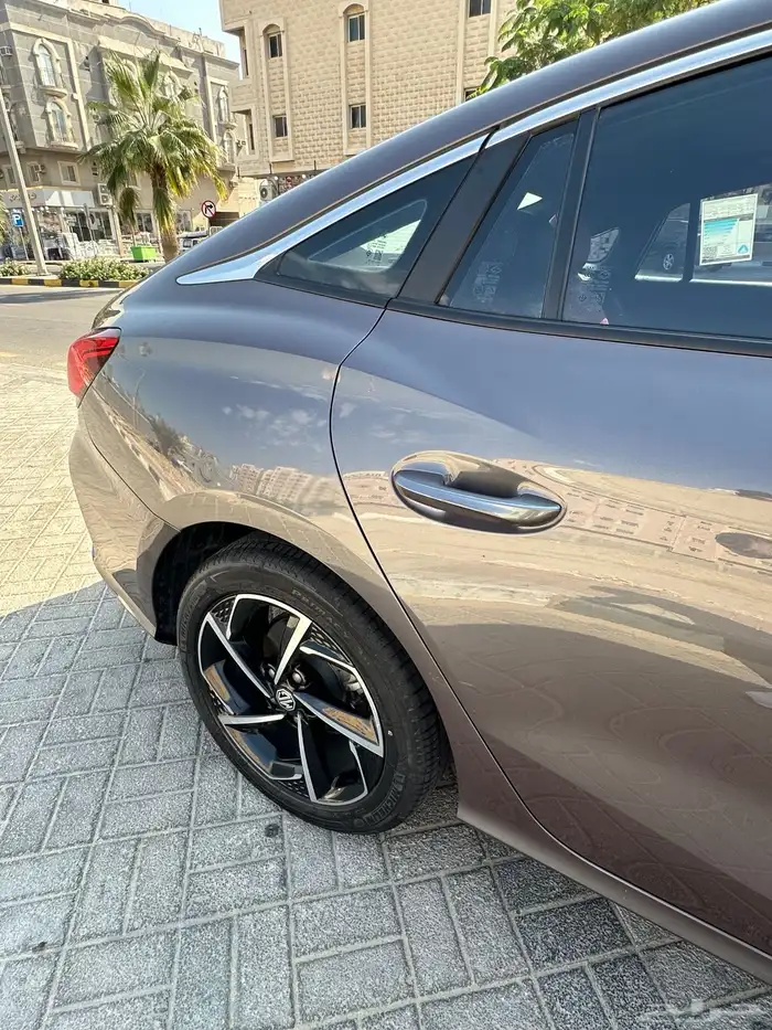 سيارة MG GT 2023 مستعمل نظيففة جدا 17