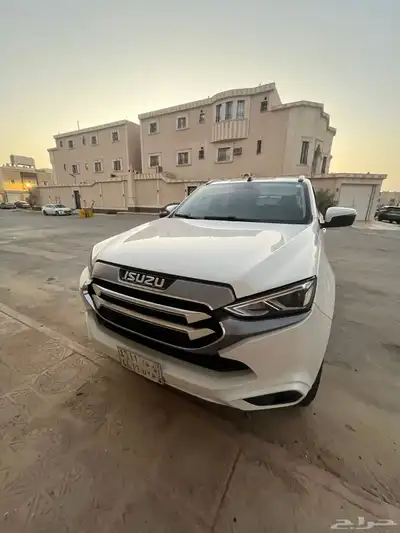 ايسوزو MUX 2022 index