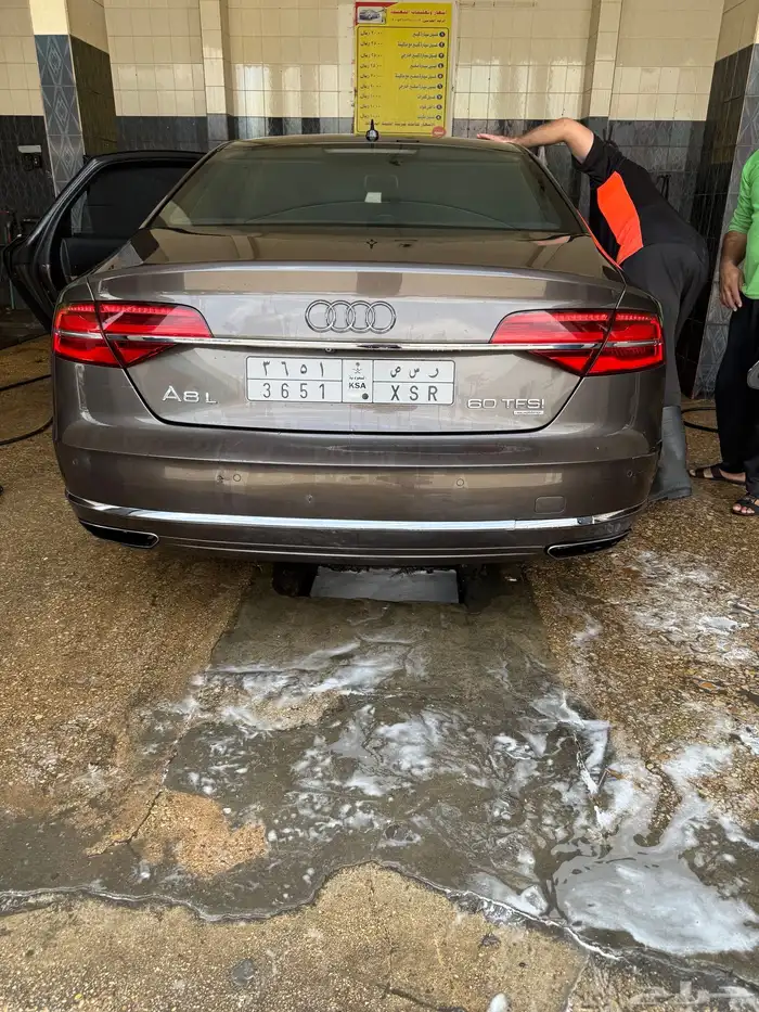 اوديA8L2016 فل كامل V8 ثنائي توربو 11
