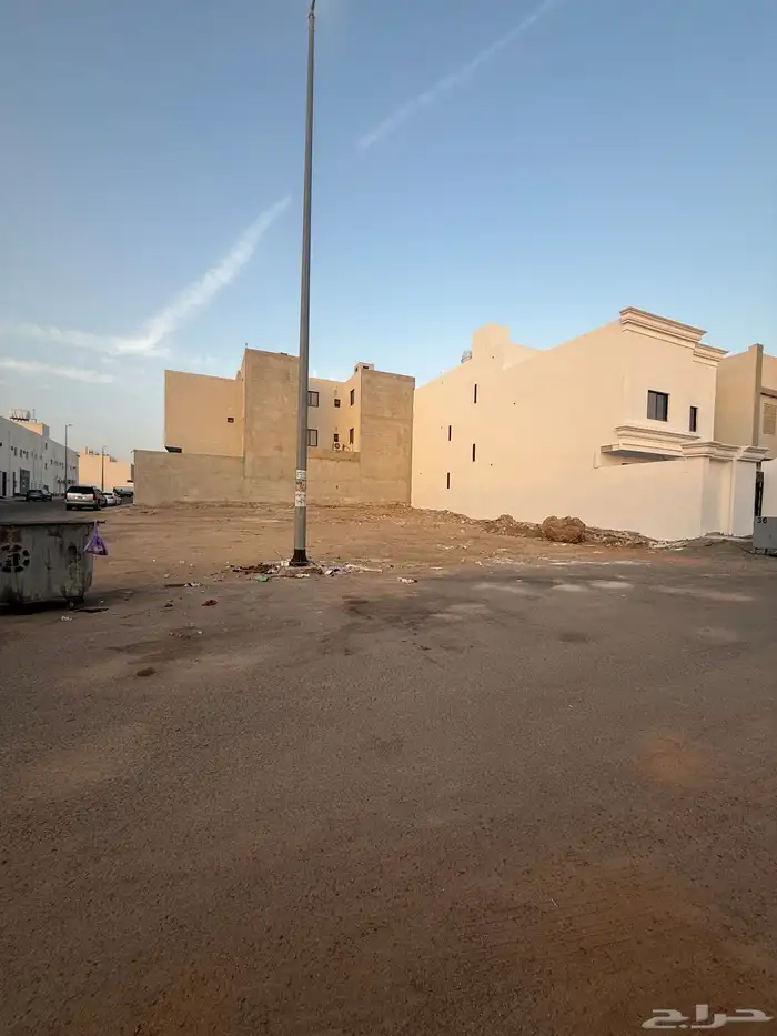 للبيع ارض في مخطط النبلاء م267 على شارعين 16م شمالي غربي 6