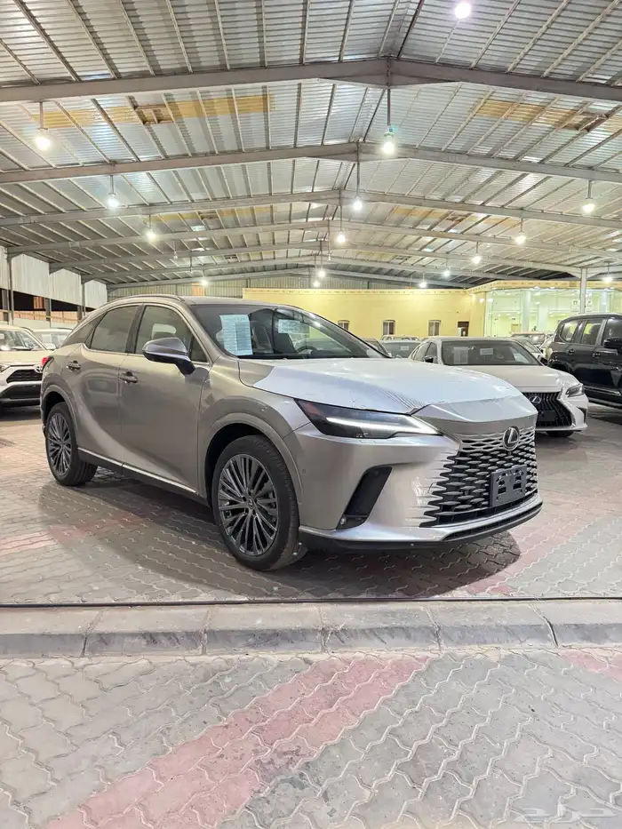 لكزس RX350 فئة BB بنزين 2025 1