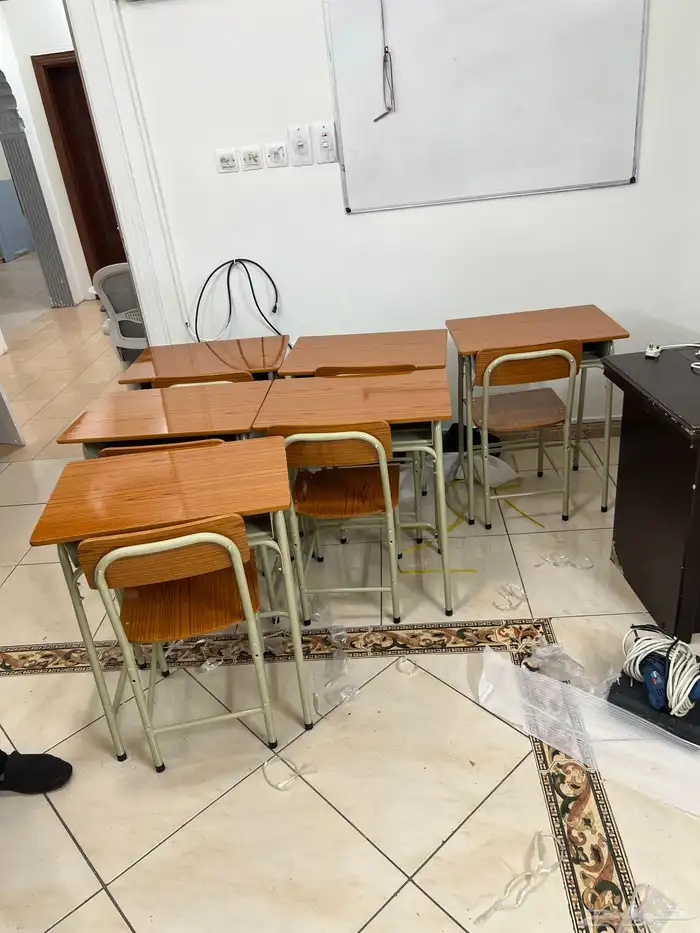 طقم مكتب مدير فخم مكتب موظف بارتيشن كاونتر استقبال اجتماع 47