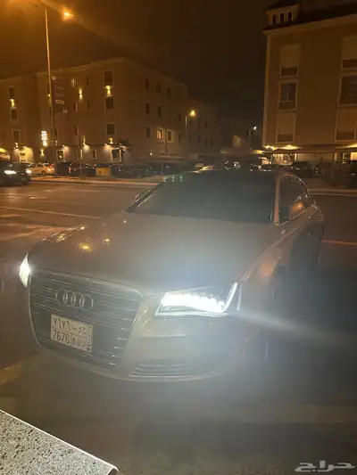 Audi W12 2014 مخزن ونظيف جدا index