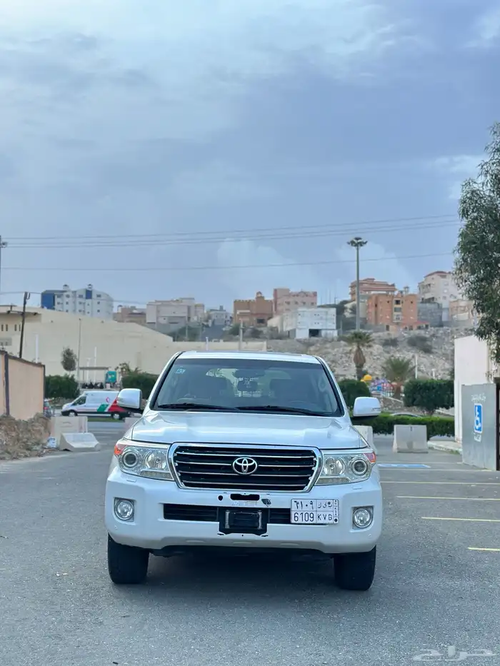 لاندكروزر 2013 7