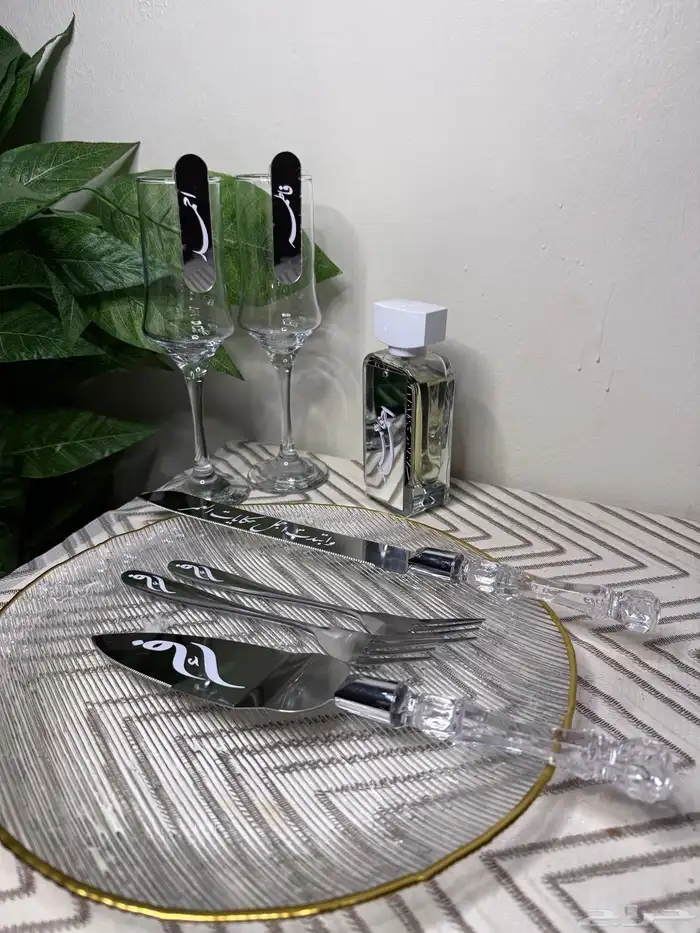 طقم تقطيع كيك ثيمات تعليقة باب توزيعات اعراس اكريليك 3