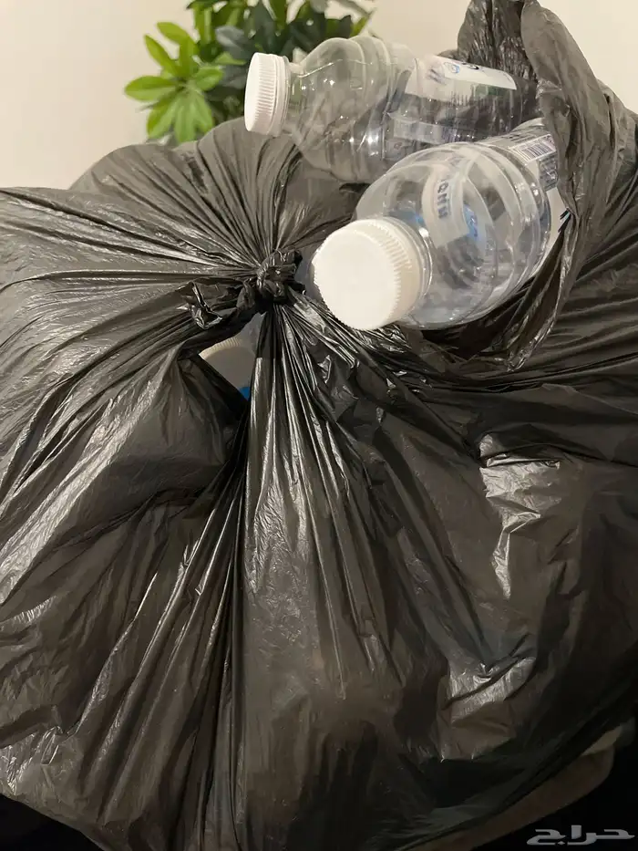 علب مياه للبيع 1