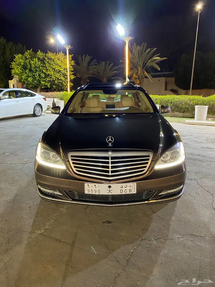 مرسيدس بانوراما S300 2012 جفالي 30