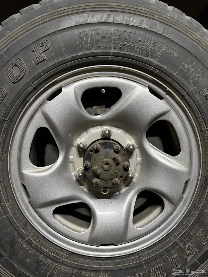 5جنوط 6 مسامير 1