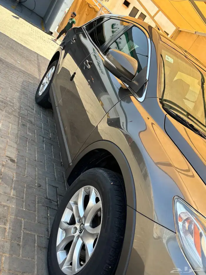 مازدا اكس 9. 2016 0