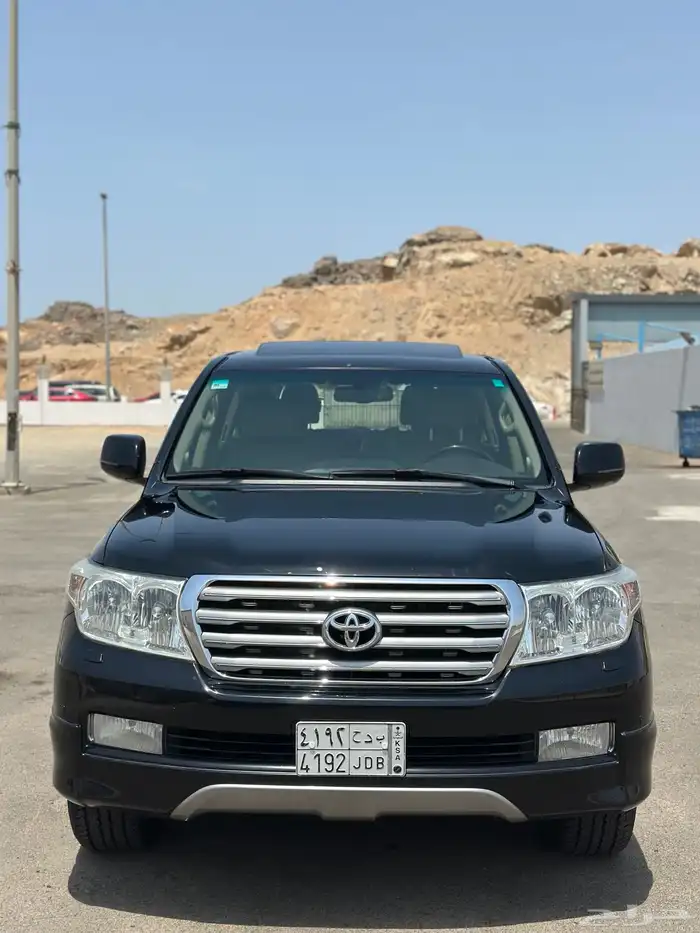 لاندكروزر VXR ( فل كامل ) 4