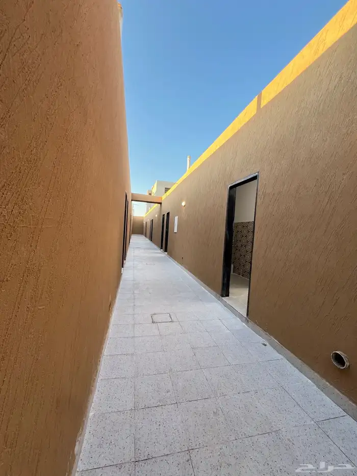 غرف عزاب للايجار بحي الرمال قريبة مكيف ومطبخ راكب عدد 20 غر 3
