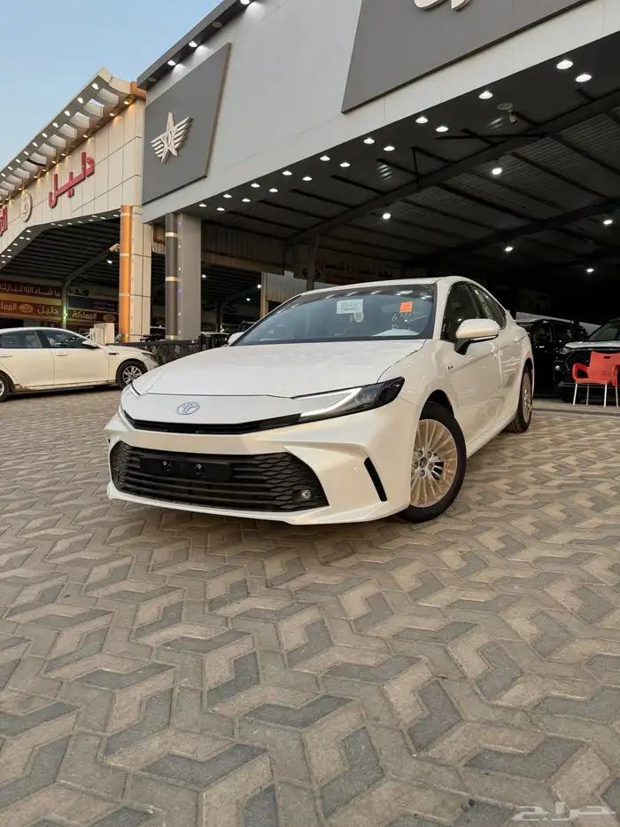 كامري E بلس هايبرد موديل 2025 عرض خاص 0