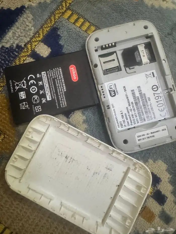 مودم متنقل صغير من هواوي 0