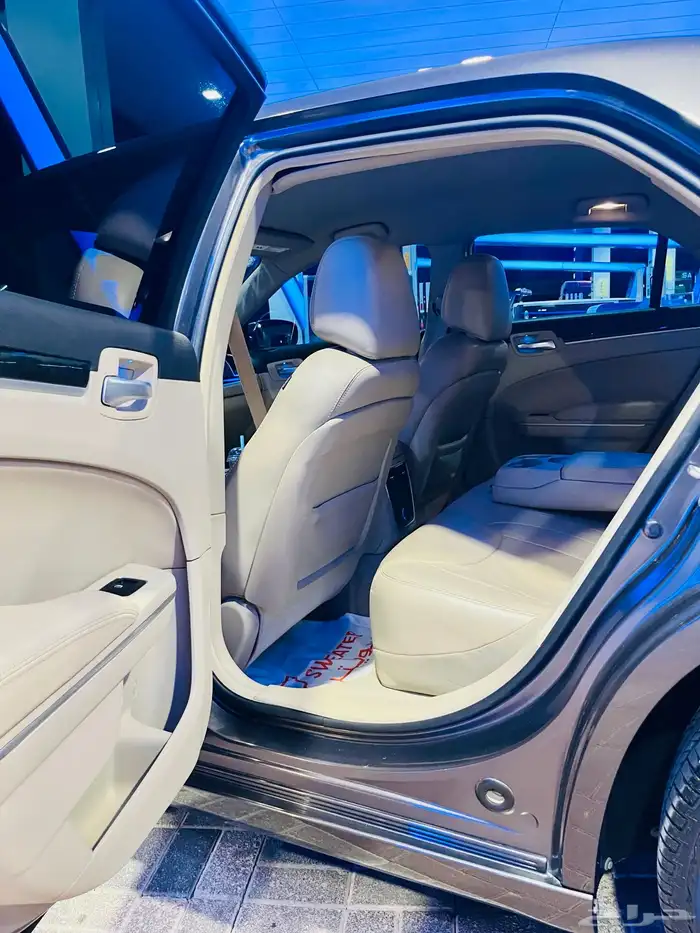 كرايسلر 300c موديل 2014 ممشى قليل 16