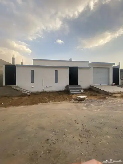 دور للبيع في حي الإسكان 0