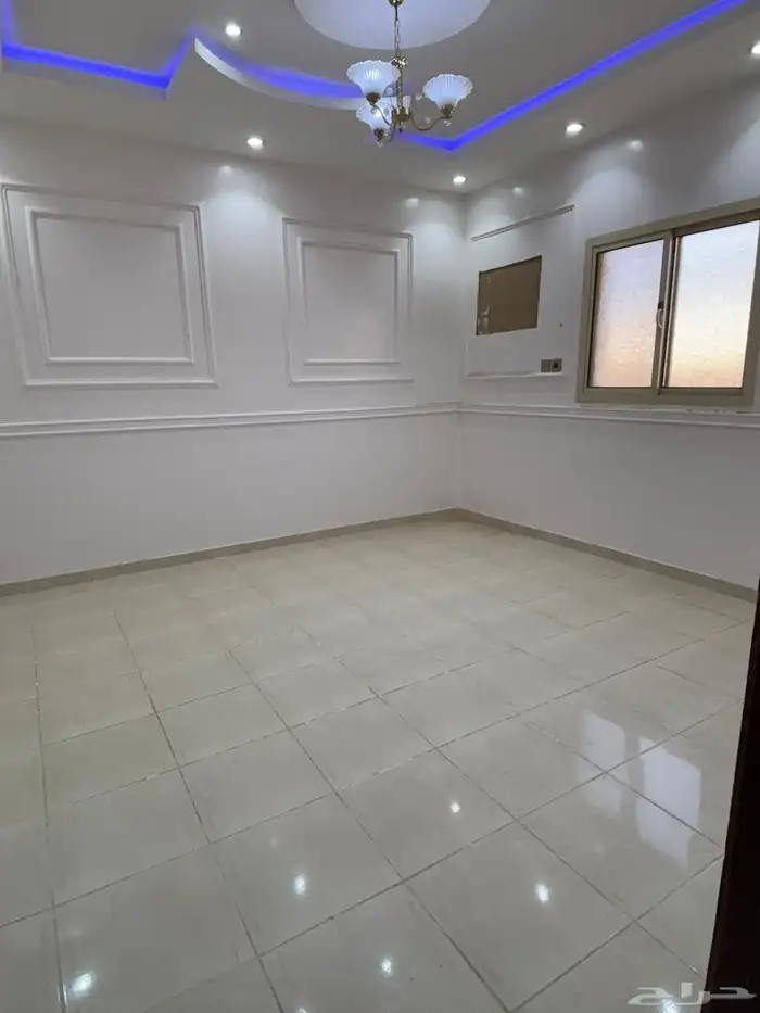 للبيع شقق تمليك دور ثاني تبوك حي الريان ب 350 الف 4