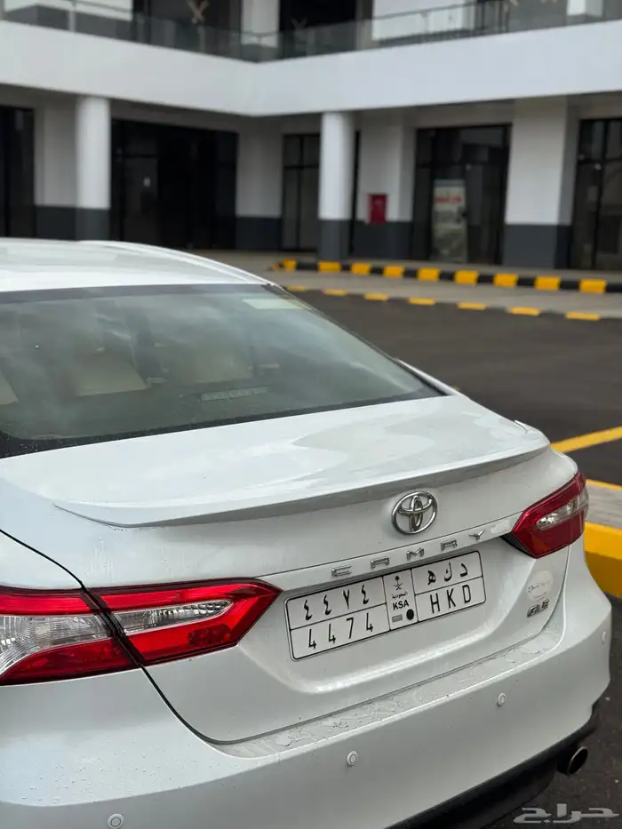 كامري 2020 GLE فل كامل سعودي 11