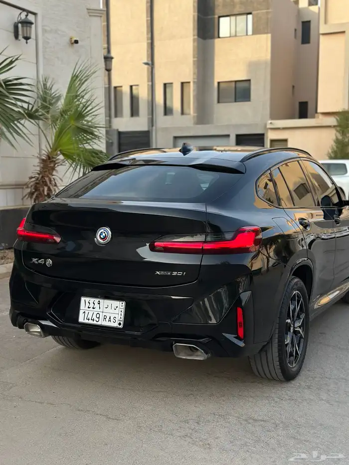 بي ام اكس 4 2023 6