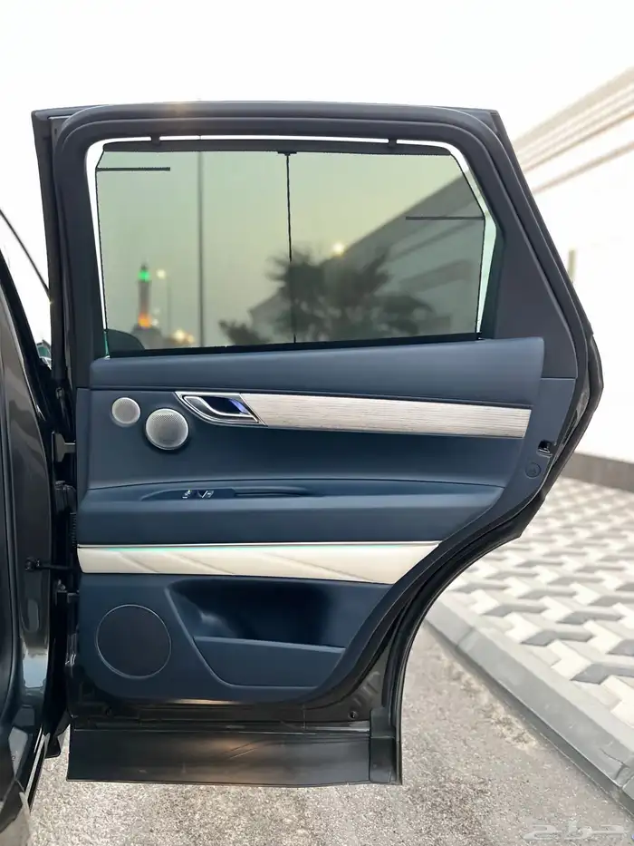 جنسس GV80 رويال فل اوبشن 2025 مالك اول سعودي وكالة 48