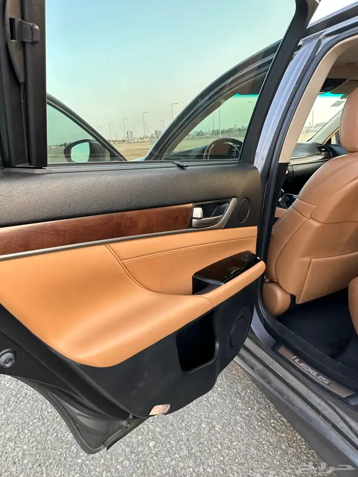 لكزس GS 350 2015 13