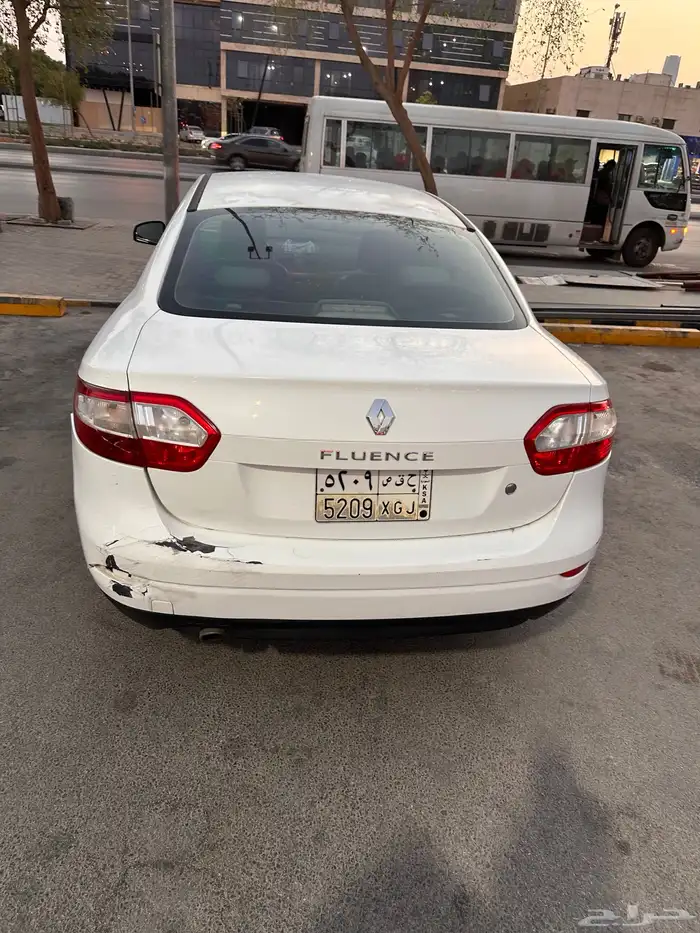 رينو فلوينس 2015 0