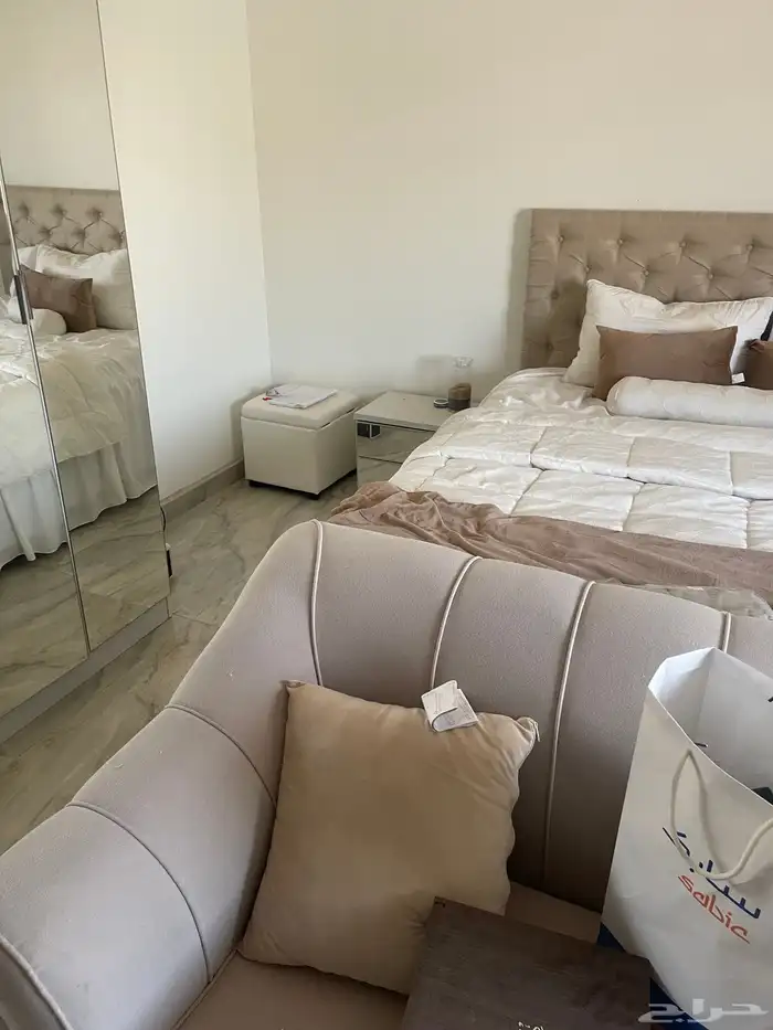 اثاث يعتبر جديد للبيع 6