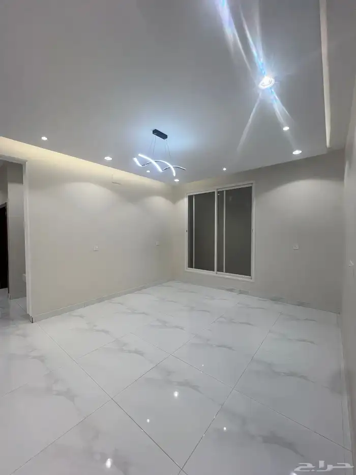 اخر شقة ارضية راقية vip بحي الزهور المحالة بسعر 630 الف 14
