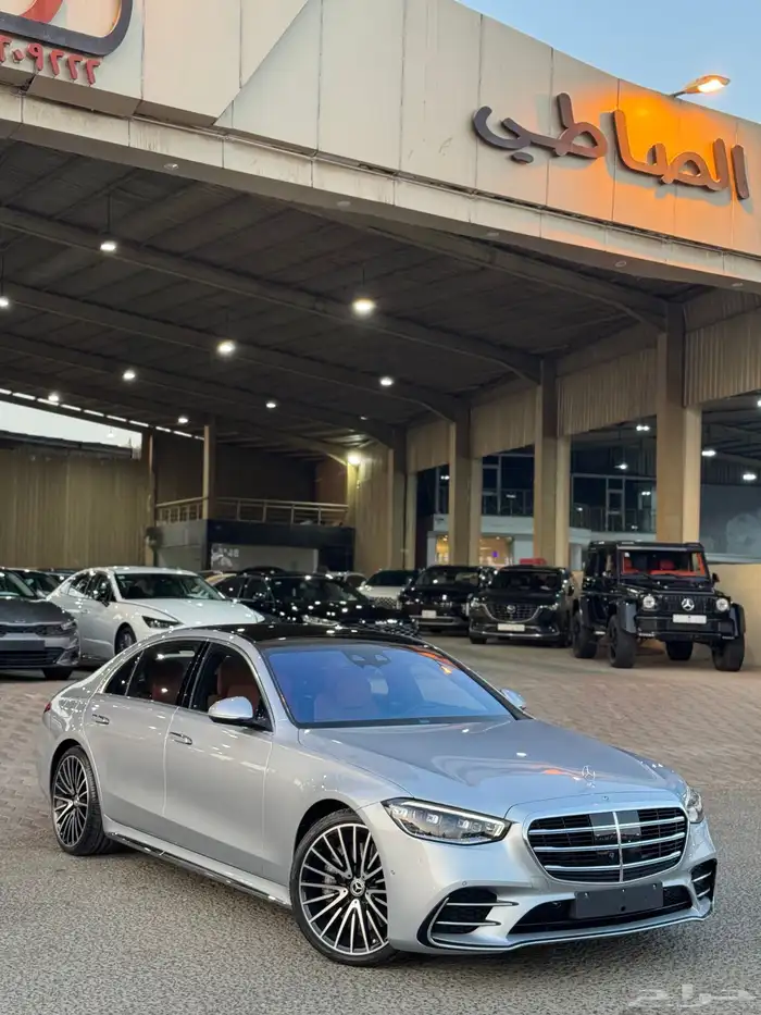 مرسيدس S500 AMG 2023 - شبه اصفار - عداد 4 الاف كيلو فقط 23