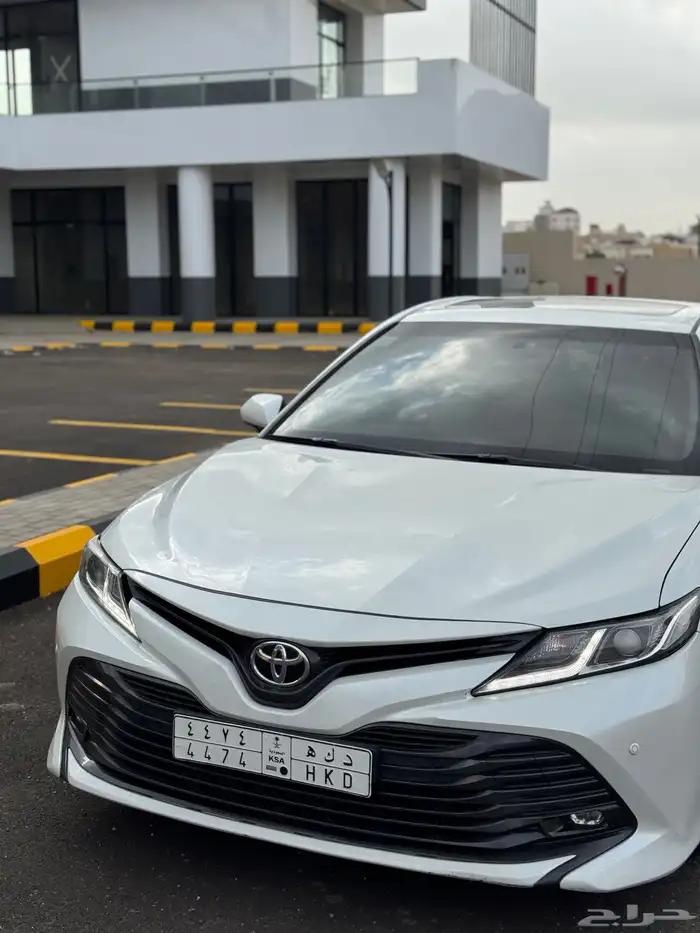 كامري 2020 GLE فل كامل سعودي 3