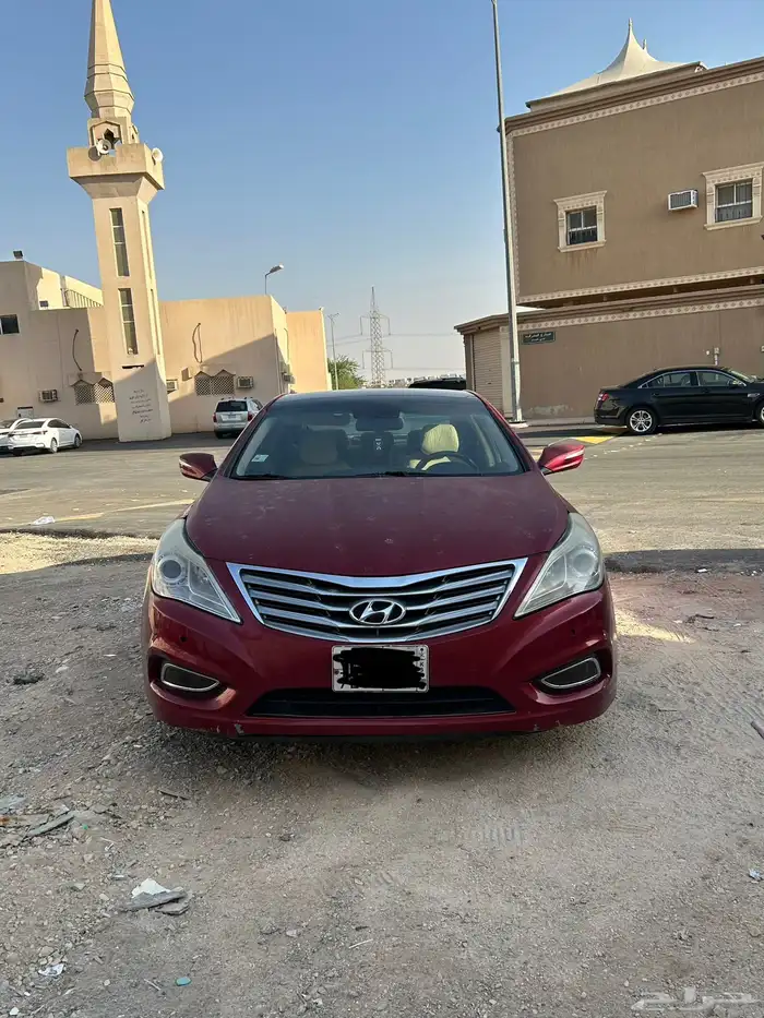 هونداي ازيرا 2014 ماشيه 250 الف 3