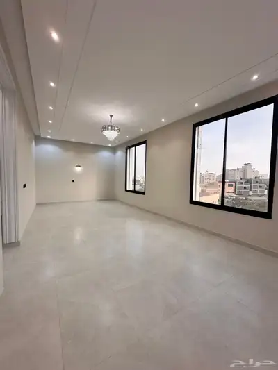 للبيع شقق علويه فاخره وسيعه بسطح خاص ومشب بالمحاله index