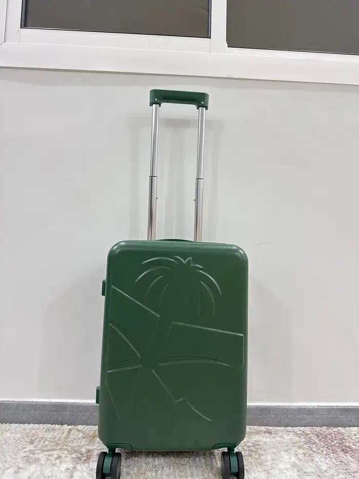 شنطة الخطوط السعودية الاصلية 0