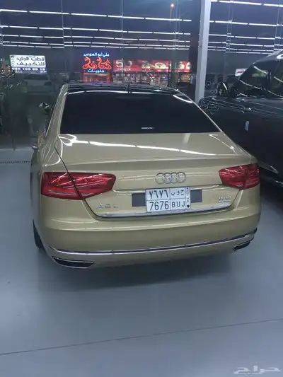 Audi W12 2014 مخزن ونظيف جدا index