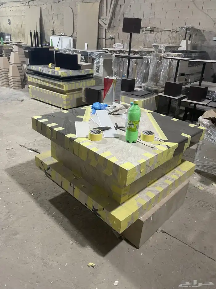 طاولات تفصيل حسب طلب 10