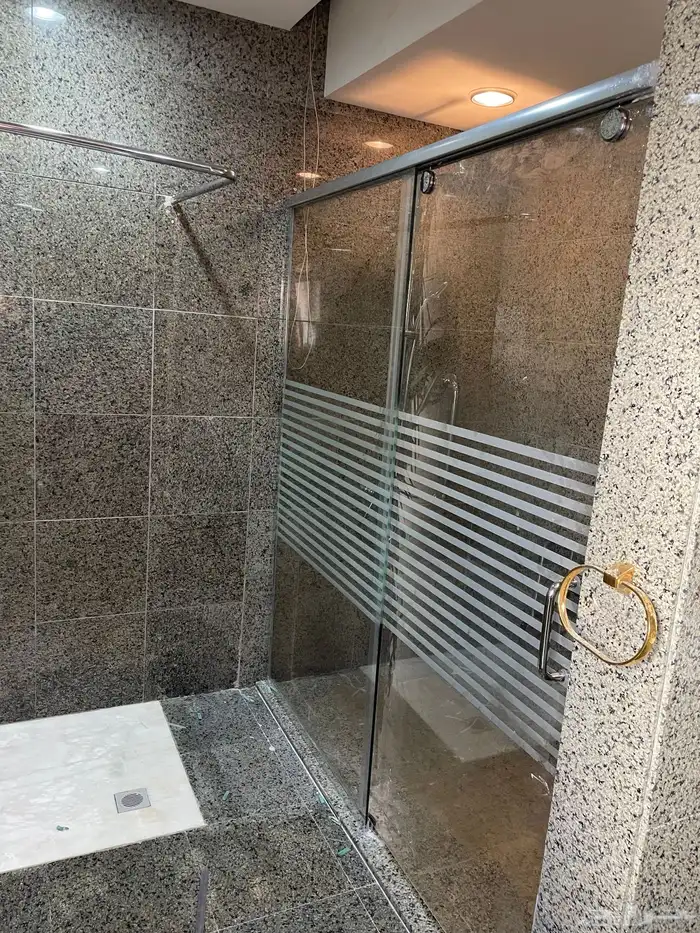 زجاج سيكوريت ومرايا 6