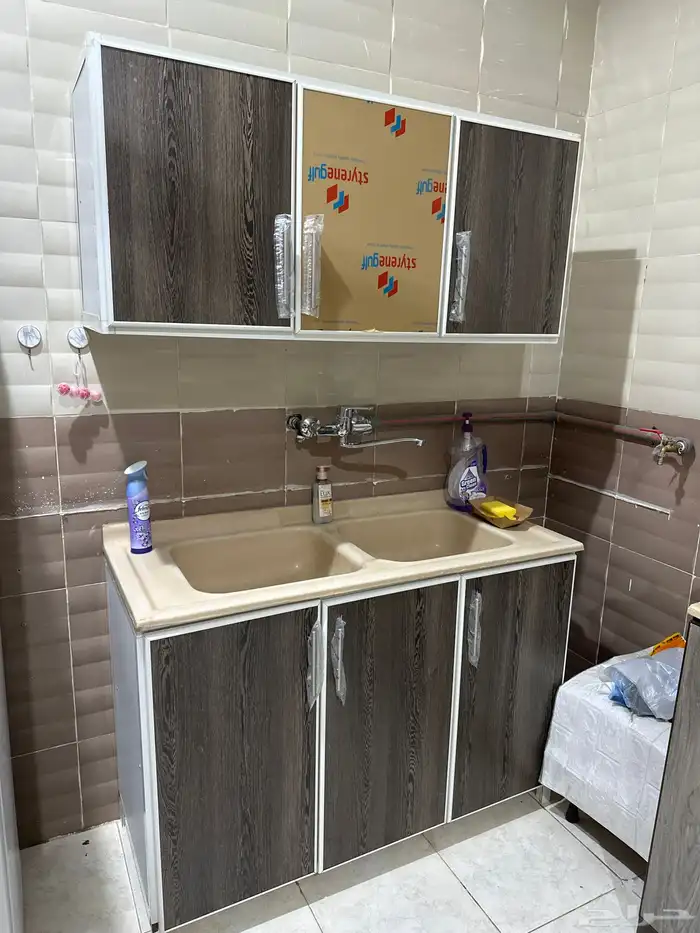 اثاث سكاكا للبيع  3مكيفات وسبلت وثلاجة ودرج مطبخ 6