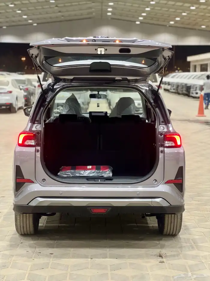 تويوتا فيلوز GLX 2025 وارد سعودي 5