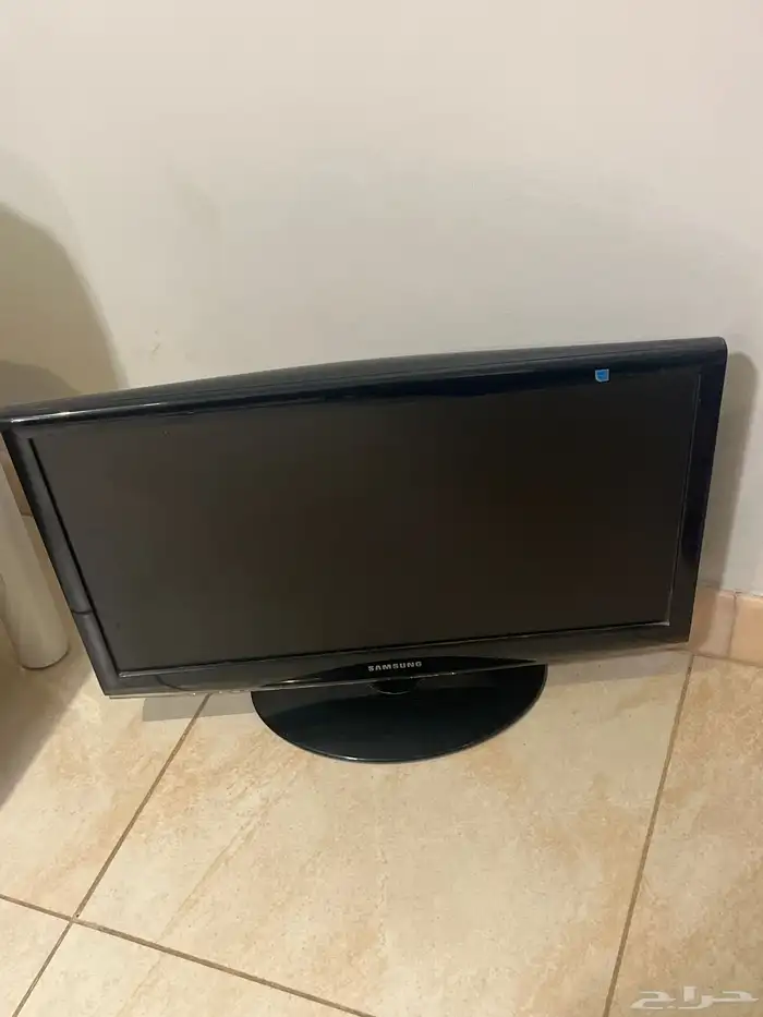 للبيع شاشه كمبيوتر 0