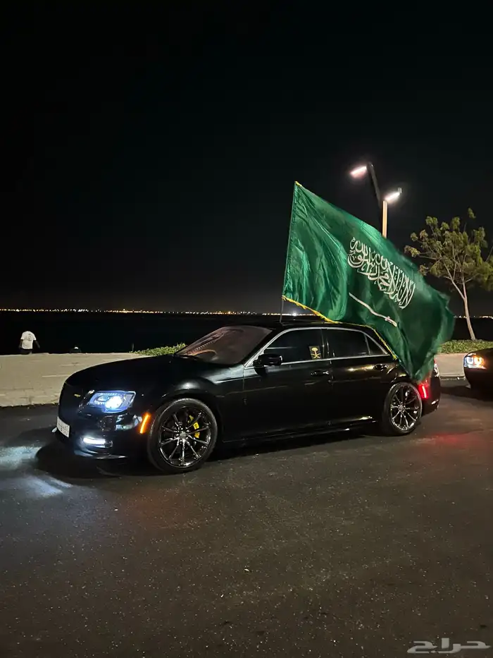 كرايسلر 2012 300s 1