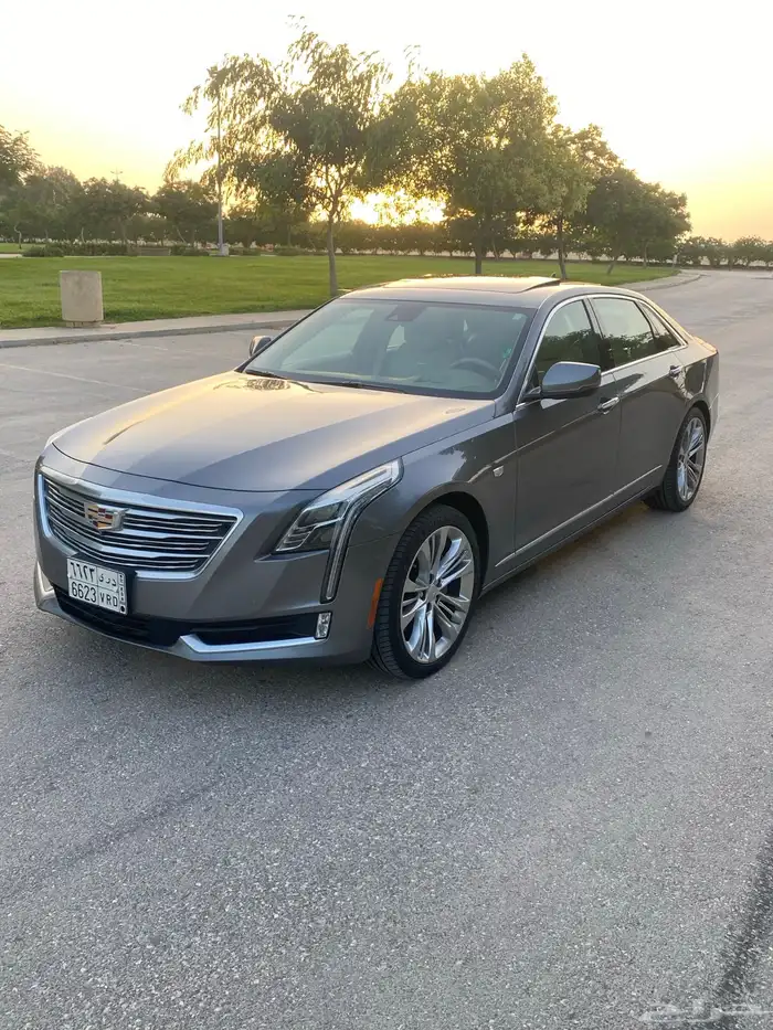 للبيع كاديلاك CT6 موديل 2018 9