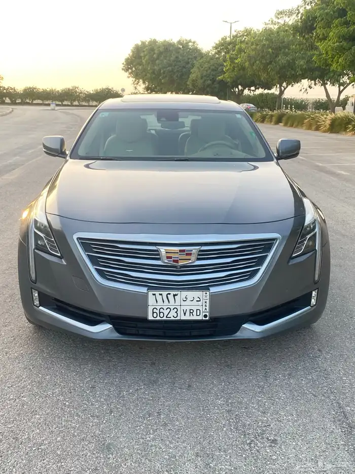 للبيع كاديلاك CT6 موديل 2018 8
