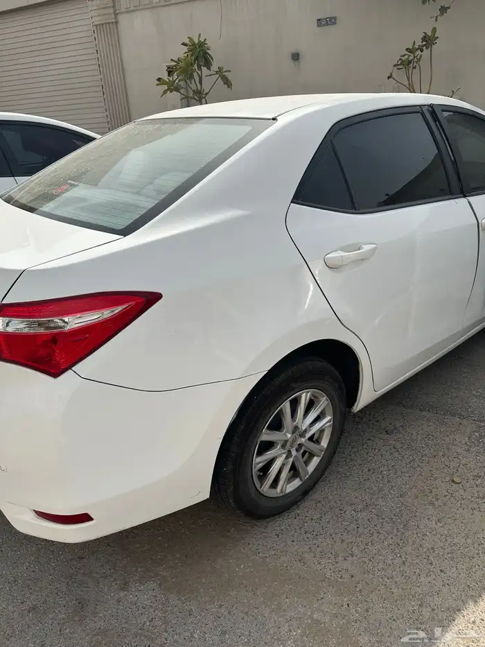 تويوتا كورلا 2015 مالك اول 5