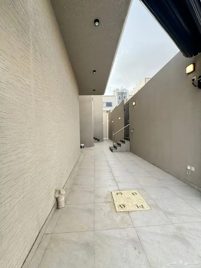 فرصه عقارية ادوار تمليك أبها جوار المطار تصميم كلاسيكي 2
