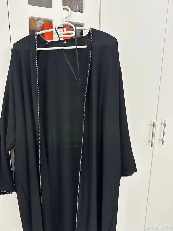 عبايه استخدام مره واحده فقط سبب البيع المقاس غير مناسب 1